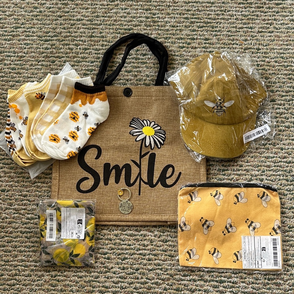 Yellow Happy Bundle-Yellow Bee Cap and Smile Tote Gift Set with Bee Socks